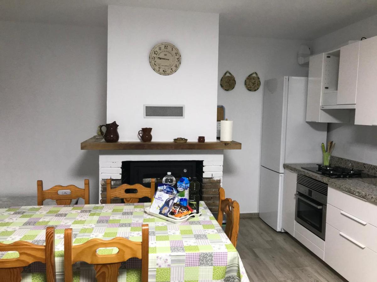 El Cortijo De La Abuela Pensionat Benahadux Exteriör bild